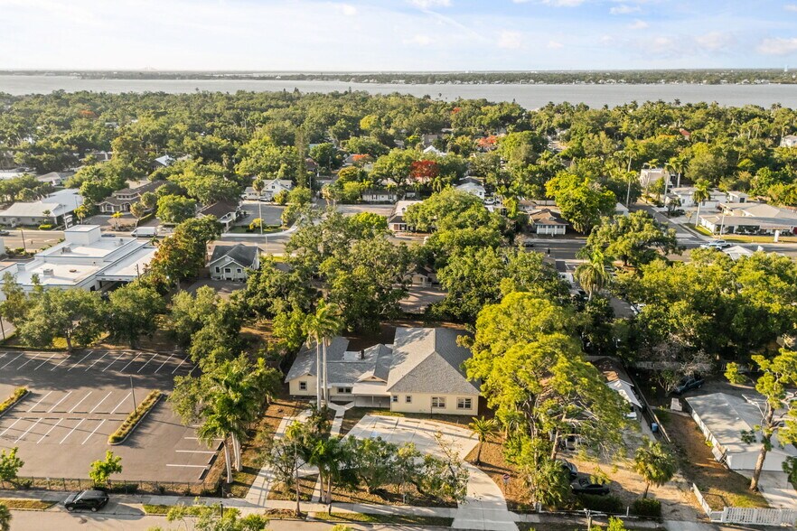More Photos Of 2726 6th Ave W, Bradenton Serviced Offices For Sale