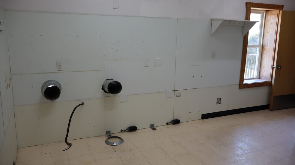 More Photos Of 4009 N Croatan Hwy, Kitty Hawk Freestanding For Lease