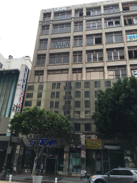 More Photos Of 743-745 S Broadway, Los Angeles Loft Creative Space For Sale