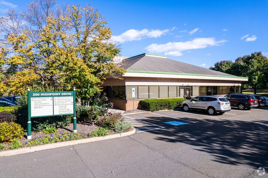 More Photos Of 200 Highpoint Dr, Chalfont Office For Sale