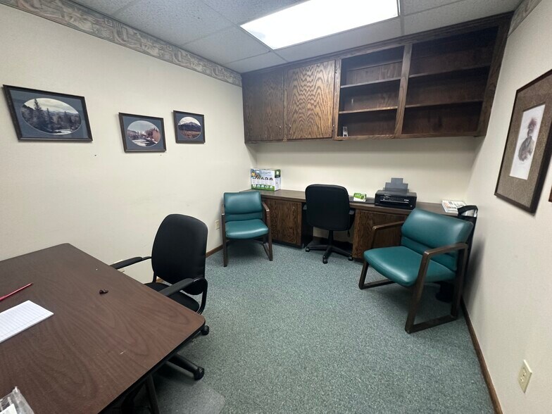 More Photos Of 4780-4810 Munson St NW, Canton Office For Sale