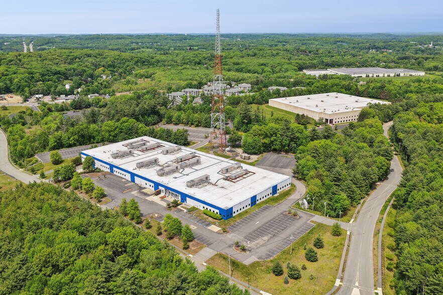 More Photos Of 32 Coslin Dr, Southborough Research And Development For Lease