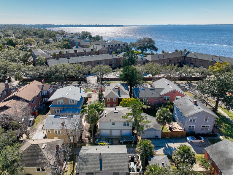 More Photos Of 817 Cedar St, Jacksonville Apartments For Sale