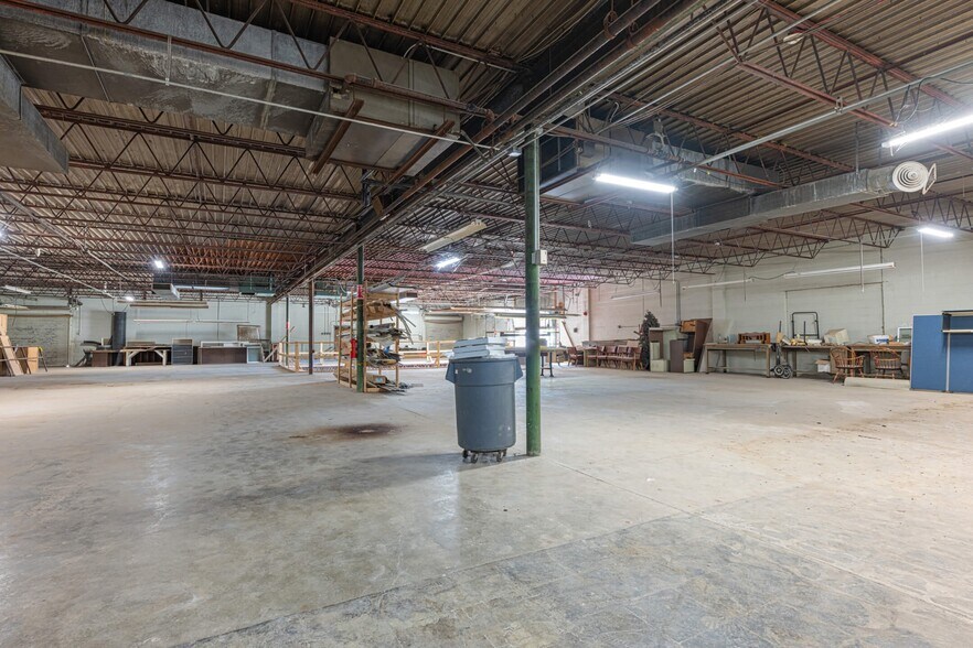 More Photos Of 1240 Stanley Ave, Dayton Warehouse For Sale