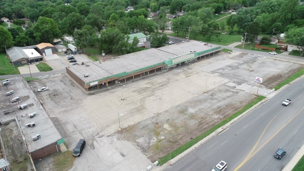 More Photos Of 3602 Mitchell Ave, Saint Joseph Storefront For Lease