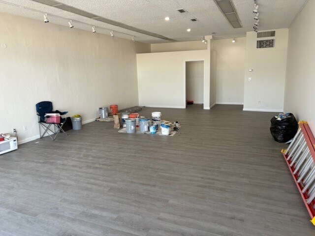 More Photos Of 947-959 Front St, Novato General Retail For Lease