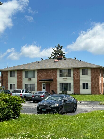 More Photos Of 3100 86th St, Sturtevant Apartments For Sale