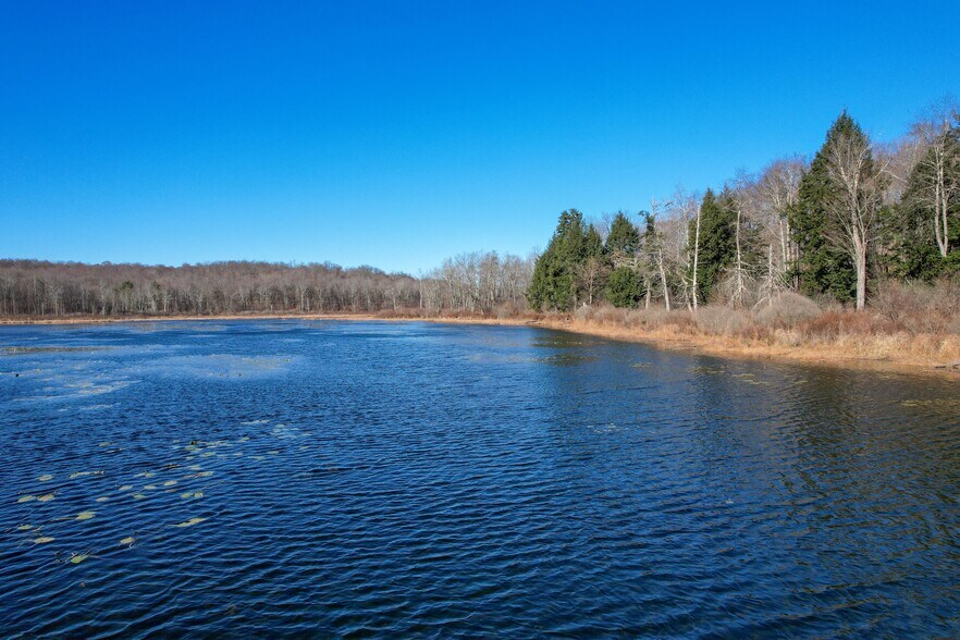 More Photos Of 263 Como Rd, Lake Como Specialty For Sale