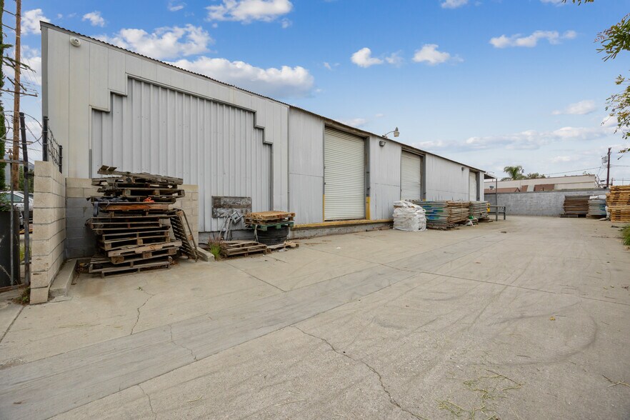 More Photos Of 780 N Todd Ave, Azusa Distribution For Sale
