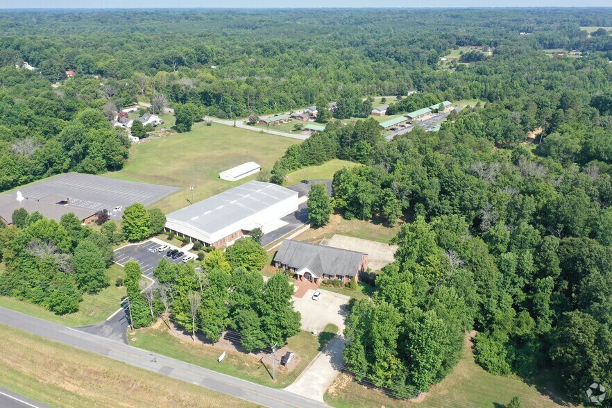 More Photos Of 1370 Piedmont Dr, Lexington Medical For Lease