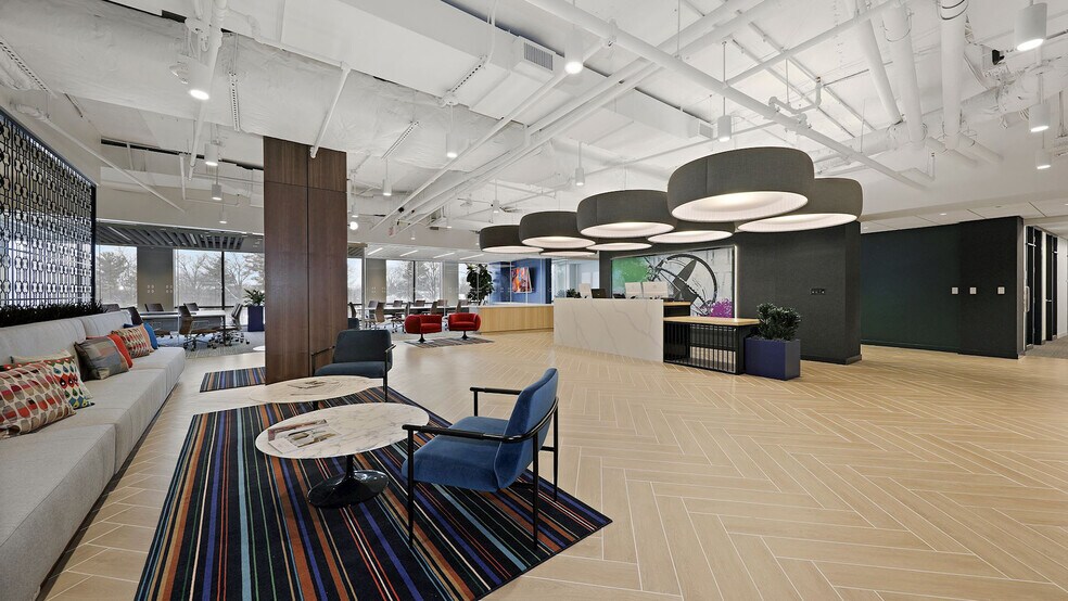 More Photos Of 5425 Wisconsin Ave, Chevy Chase Coworking Space