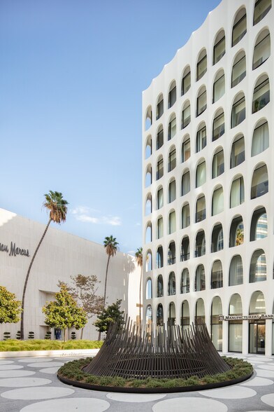 More Photos Of 9720 Wilshire Blvd, Beverly Hills Office For Lease