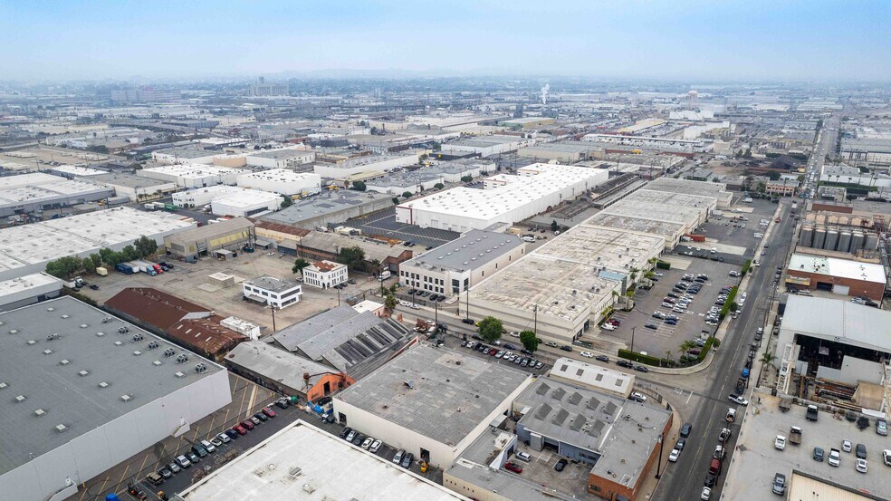 More Photos Of 3255 Saco St, Vernon Warehouse For Lease