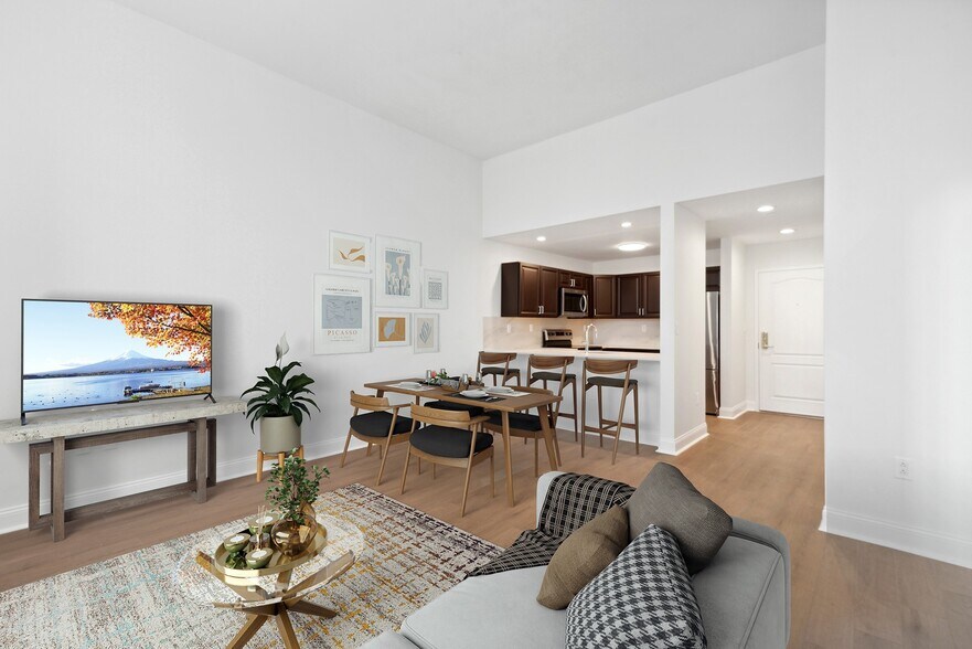 More Photos Of 400 Walnut St, Philadelphia Multifamily For Sale