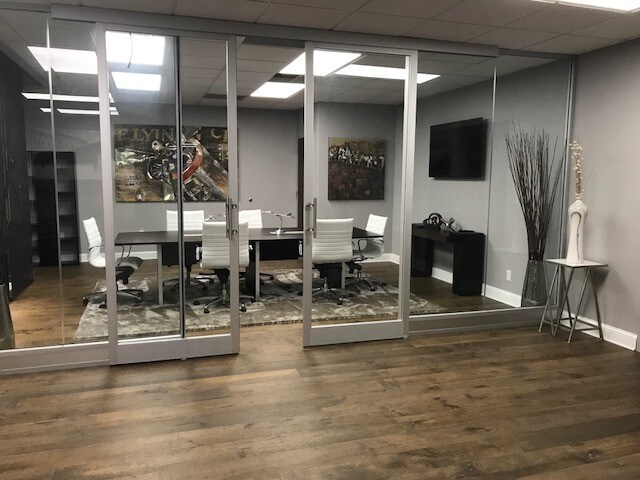 More Photos Of 3401 W Cypress St, Tampa Office For Lease