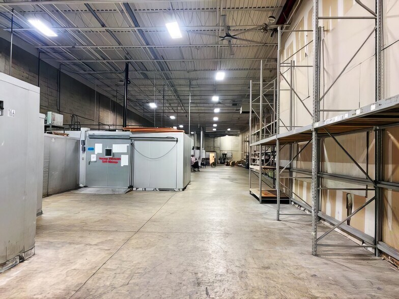 More Photos Of 1165A N DuPont Hwy, Dover Warehouse For Lease