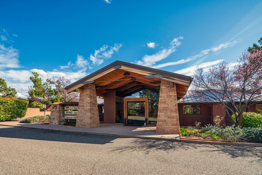More Photos Of 75 Kallof Pl, Sedona Loft Creative Space For Lease