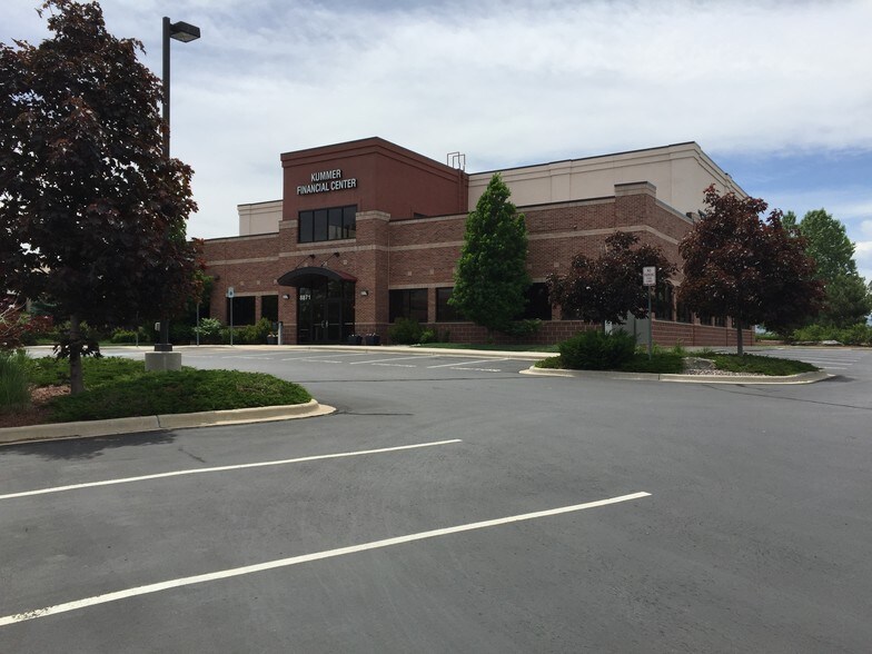 More Photos Of 8871 Ridgeline Blvd, Highlands Ranch Office For Lease