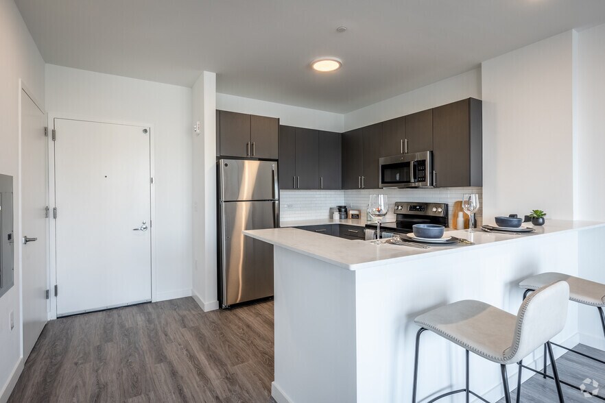 More Photos Of 150 Main St, Hackensack Apartments For Lease