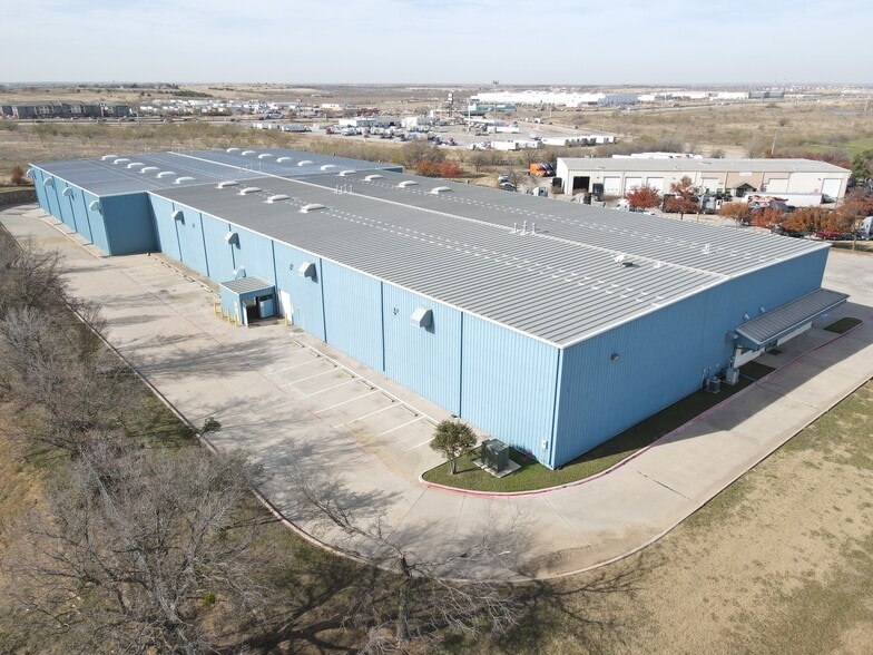 More Photos Of 4401 N Elm St, Denton Manufacturing For Sale