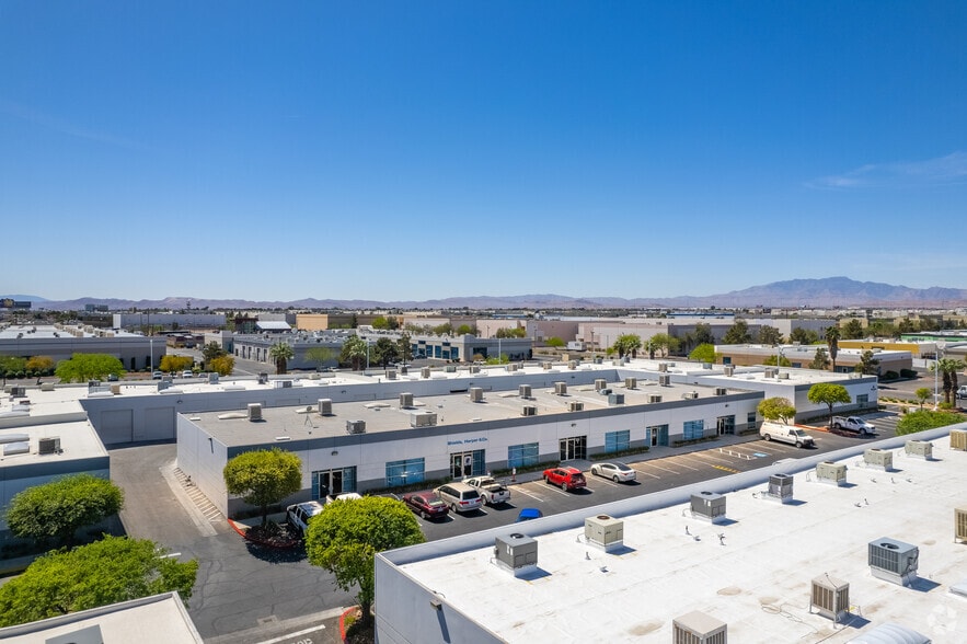 More Photos Of 6283 Dean Martin Dr, Las Vegas Light Manufacturing For Lease