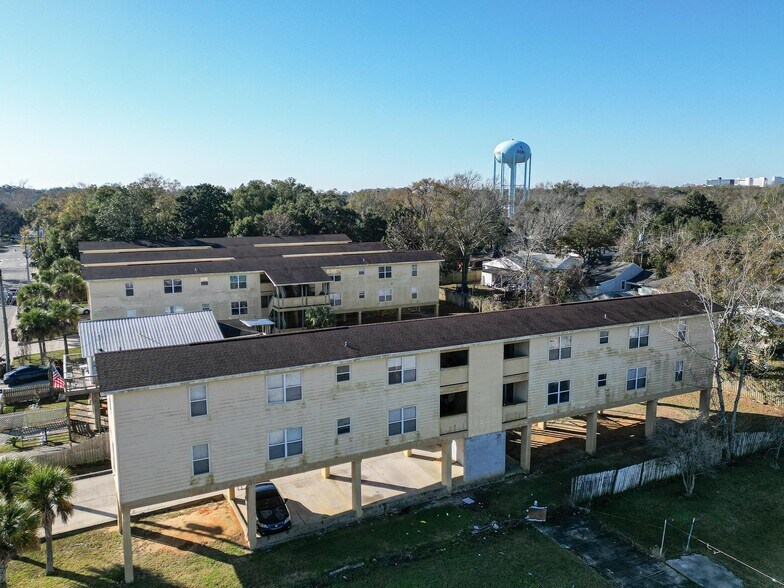 More Photos Of 265 Crawford St, Biloxi Apartments For Sale