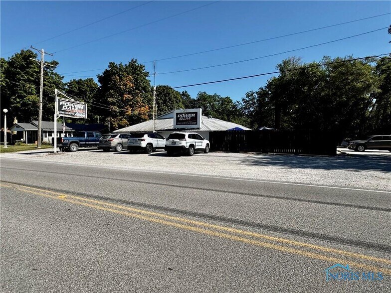 More Photos Of 14475 Power Dam Rd, Defiance Sports And Entertainment For Sale