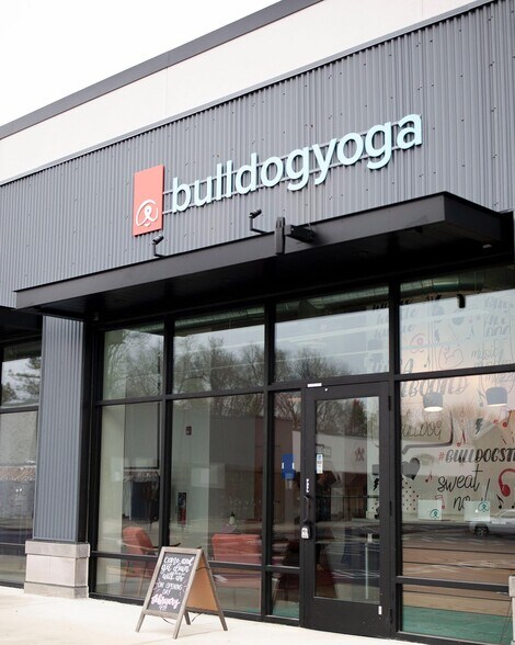 More Photos Of 10-30 Liberty Blvd, Malvern Freestanding For Lease