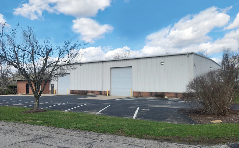 More Photos Of 203 Freedom Dr, Lawrence Warehouse For Lease
