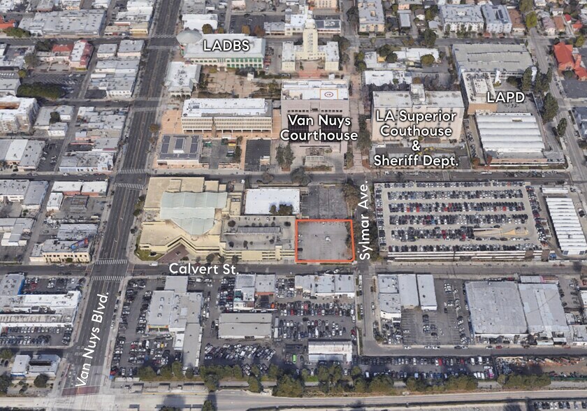 More Photos Of 6167 Sylmar Ave, Van Nuys Land For Sale