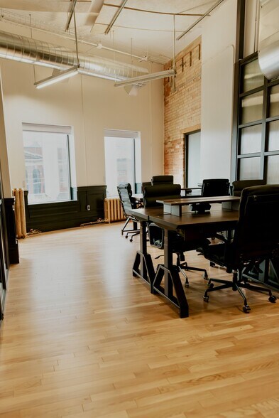 More Photos Of 14 Erb St W, Waterloo Coworking Space