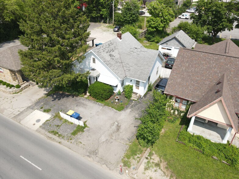 More Photos Of 4441 N Franklin Rd, Lawrence Loft Creative Space For Sale