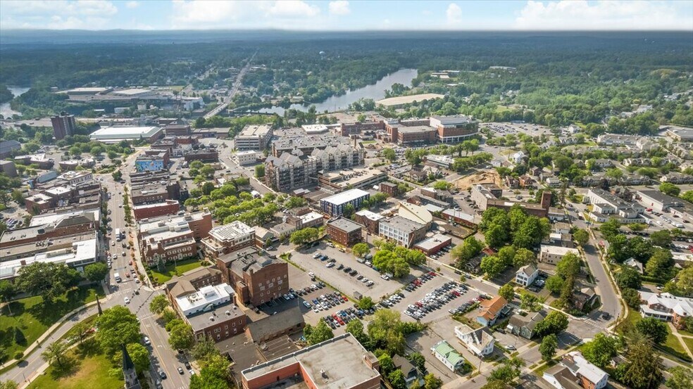 More Photos Of 41 South St, Glens Falls Storefront Retail Residential For Lease
