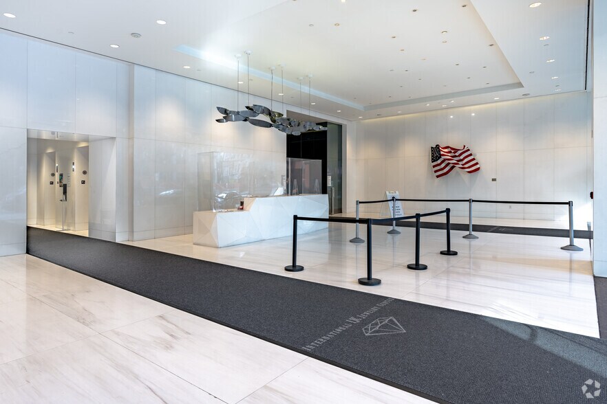 More Photos Of 550 S Hill St, Los Angeles Office For Lease