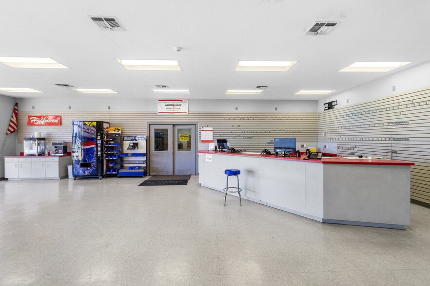 More Photos Of 3375 Rock Prairie Rd W, College Station Warehouse For Sale