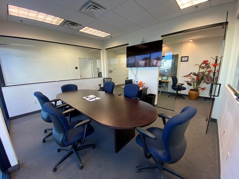 Primary Photo Of 6280 S Valley View Blvd, Las Vegas Distribution For Lease