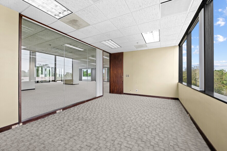 More Photos Of 4800 N Federal Hwy, Boca Raton Medical For Sale