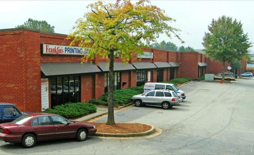 Primary Photo Of 2725 Mountain Industrial Blvd, Tucker Showroom For Lease
