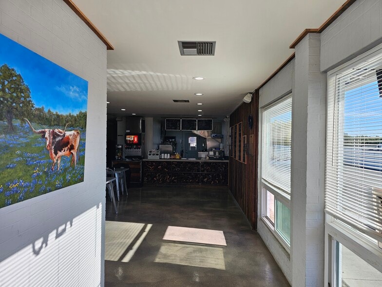 More Photos Of 8222 Wurzbach Rd, San Antonio Medical For Sale