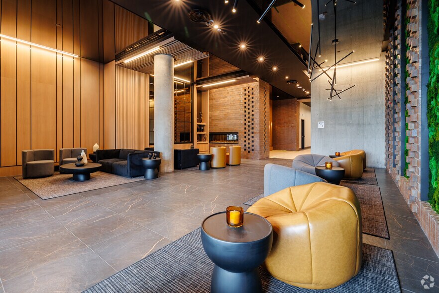 More Photos Of 5200 St De La Savane, Montréal Apartments For Lease