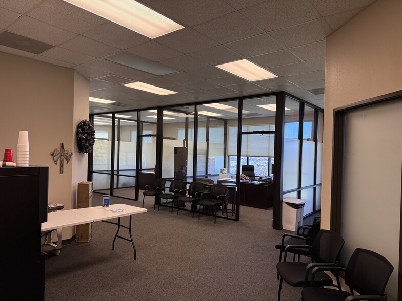 More Photos Of 1002 Marble Heights Dr, Marble Falls Medical For Lease