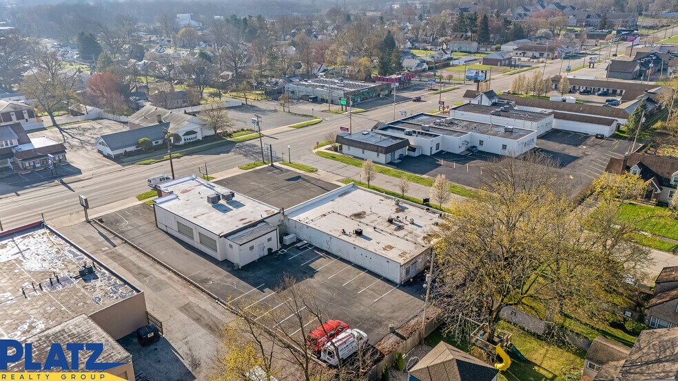 More Photos Of 5956 Market St, Youngstown Office For Sale