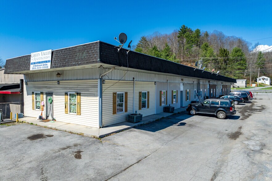More Photos Of 396 Blue Prince Rd, Bluefield Apartments For Sale
