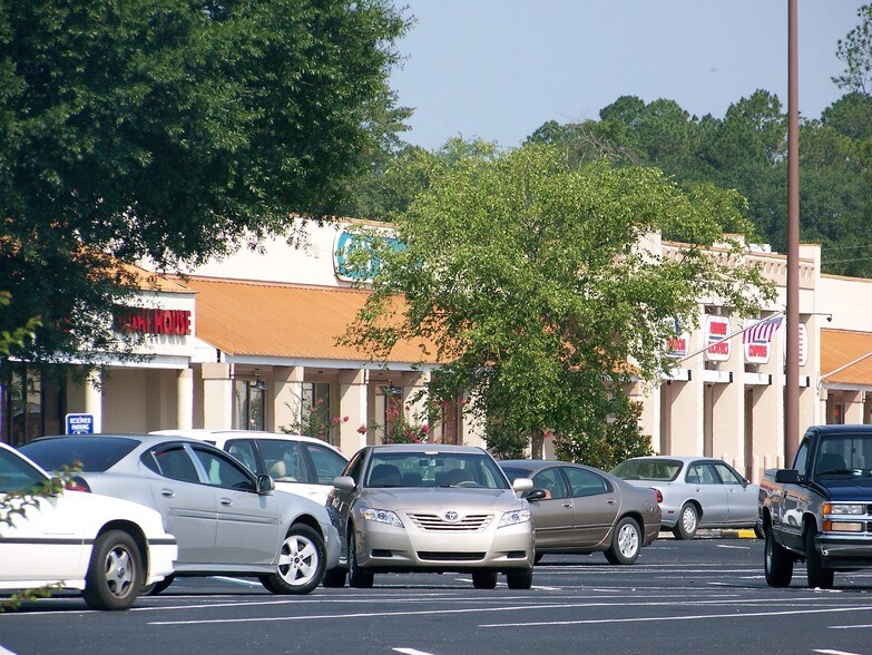 More Photos Of 229 W General Screven Way, Hinesville Unknown For Lease