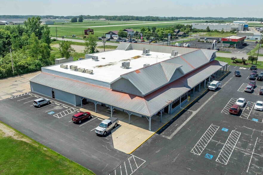 More Photos Of 205 SE Catawba Rd, Port Clinton Freestanding For Lease