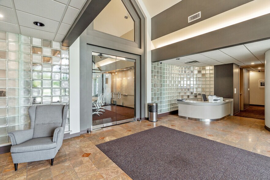 More Photos Of 4495 Saguaro Trl, Indianapolis Light Distribution For Sale