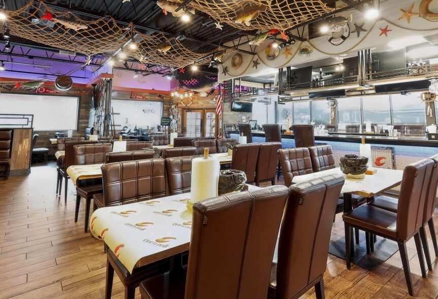 More Photos Of 3625 Hillsborough St, Raleigh Restaurant For Lease