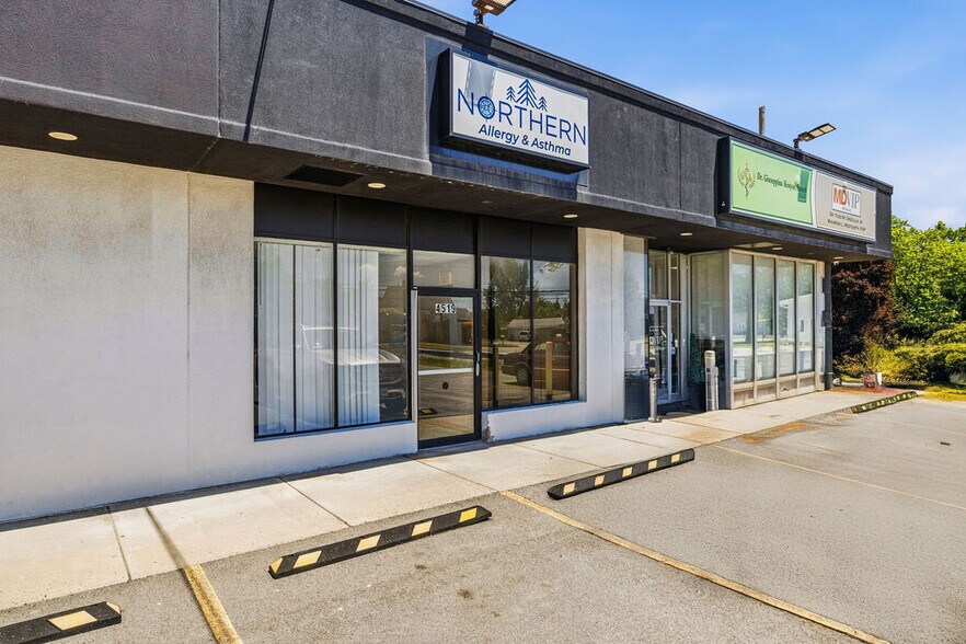 Primary Photo Of 4519 Military Rd, Niagara Falls Medical For Lease