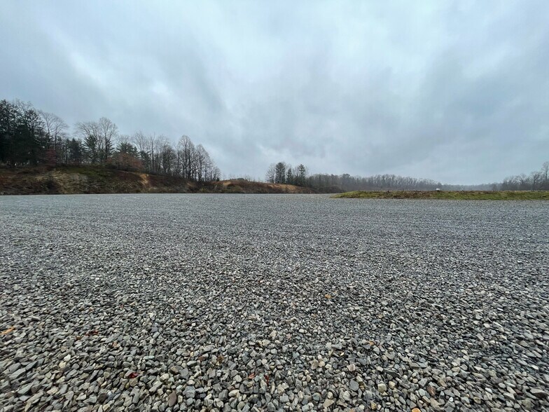 More Photos Of Robert C Byrde Dr, Mount Hope Land For Lease