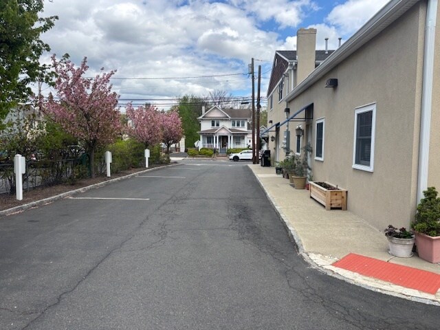 More Photos Of 218-220 Elmer St, Westfield Storefront Retail Residential For Lease